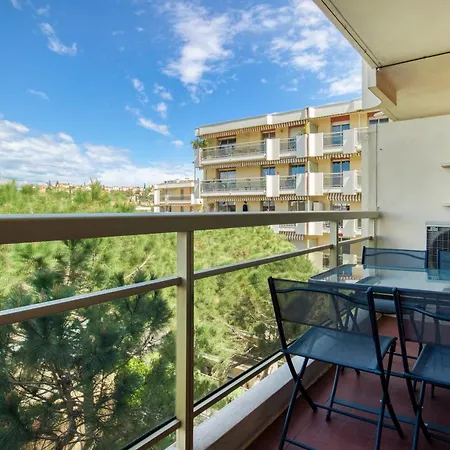 La Lauve - Climatise Avec Piscine Partagee * Saint-Raphael (Var)